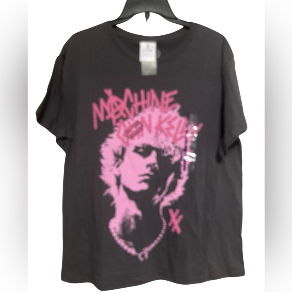 Machine Gun Kelly Pink Portrait Boyfriend Fit T-Shirt Unisex Size X-Large